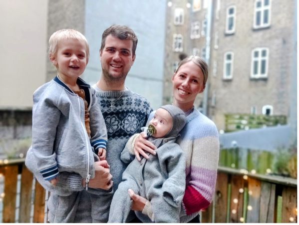 Cecilie og Jakob med Josva og Noah